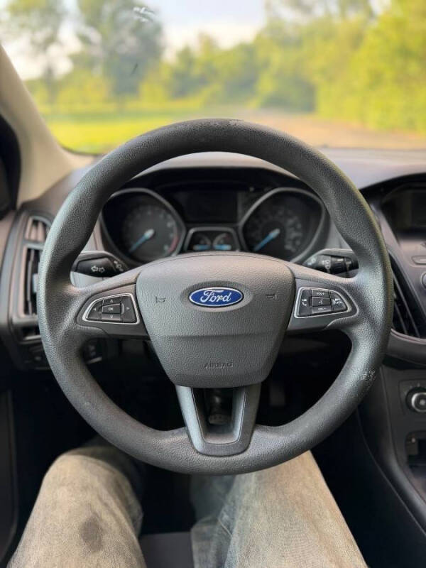 2017 Ford Focus S