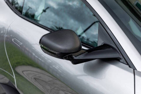 2025 Aston Martin Vanquish