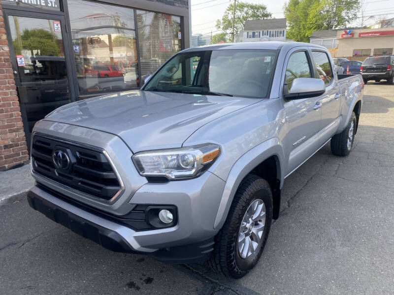 2018 Toyota Tacoma SR5 V6