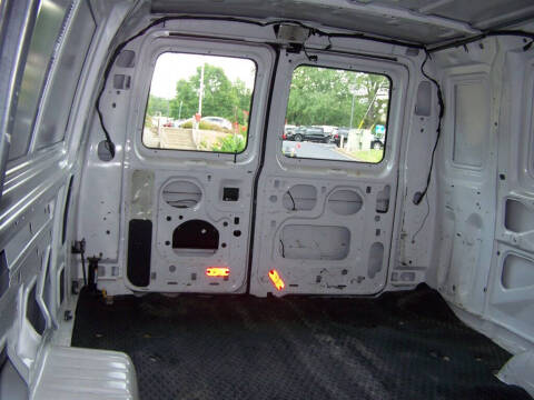 2010 Ford E-Series E-350 SD