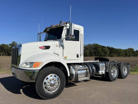 2014 Peterbilt 348