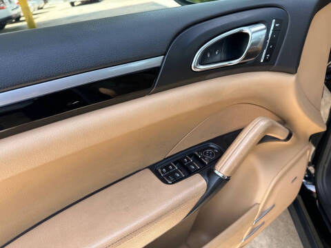 2014 Porsche Cayenne