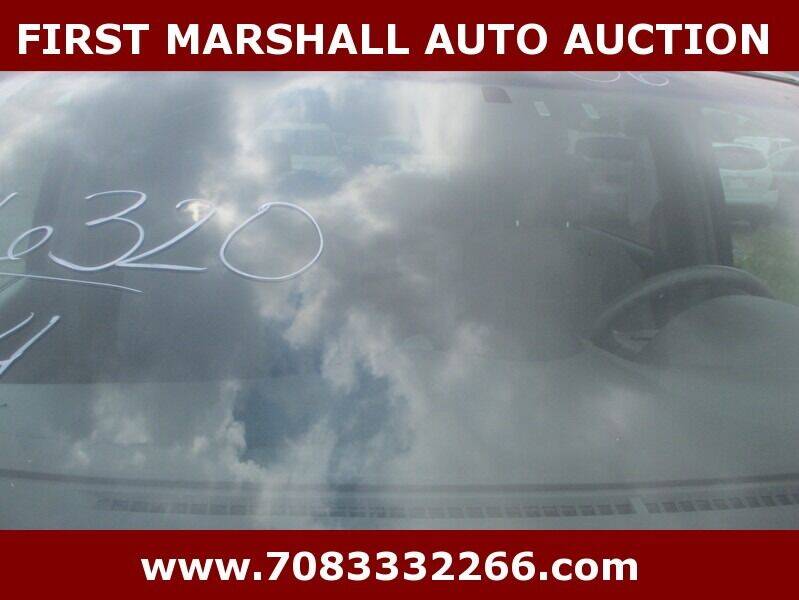 2006 Toyota Sienna for sale at First Marshall Auto Auction in Harvey IL