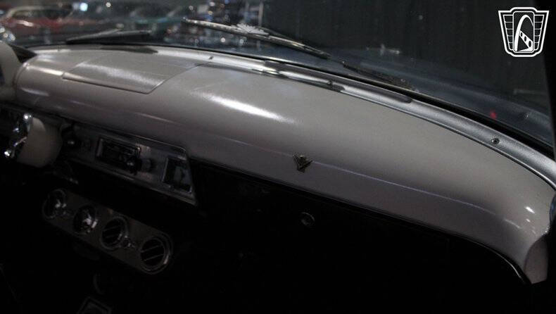 1954 Ford Crestline