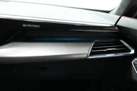 2022 Audi RS e-tron GT quattro