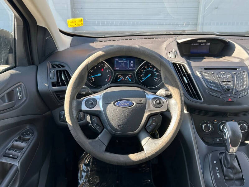 2014 Ford Escape S