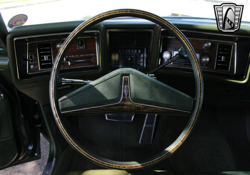 1972 Oldsmobile Ninety Eight LS