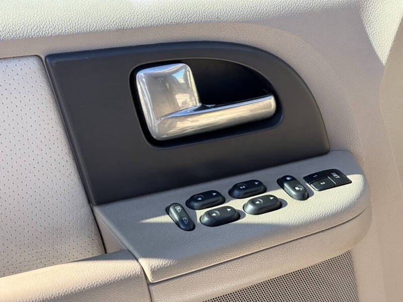 2003 Ford Expedition Eddie Bauer