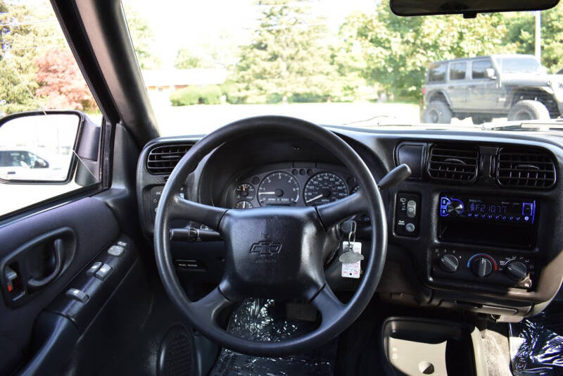 2003 Chevrolet Blazer LS