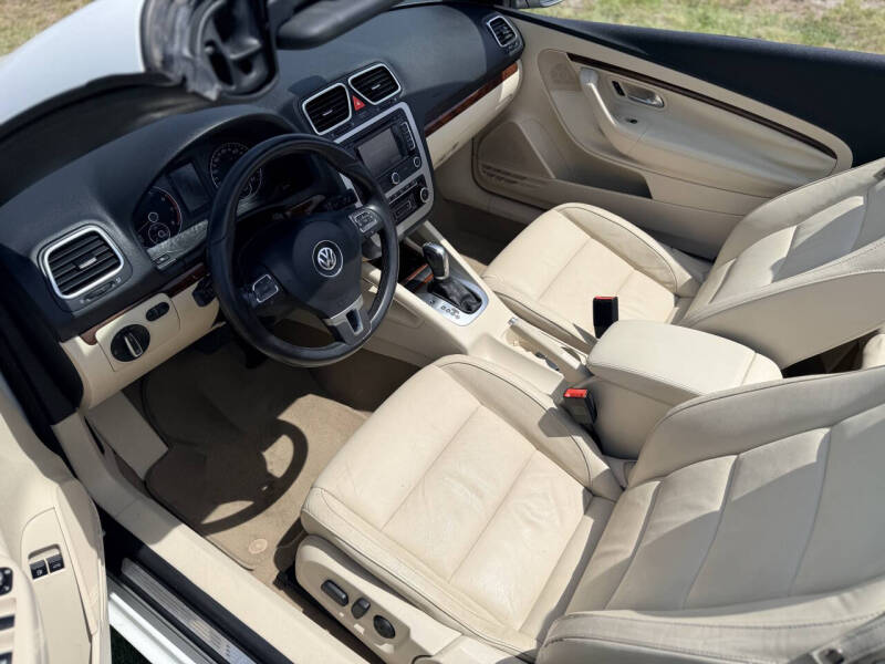 2012 Volkswagen Eos Lux SULEV