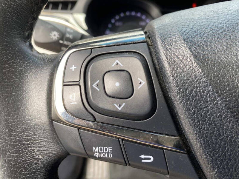 2013 Toyota Avalon Hybrid XLE Premium