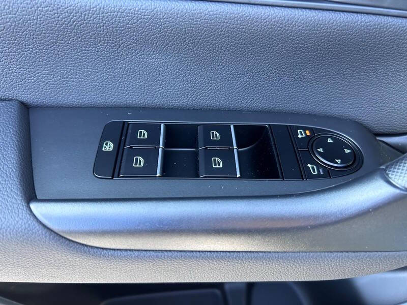 2025 Mazda CX-50 2.5 S Preferred