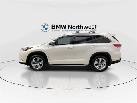 2017 Toyota Highlander