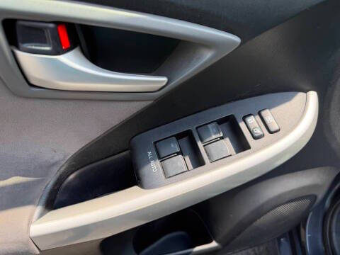 2014 Toyota Prius Two