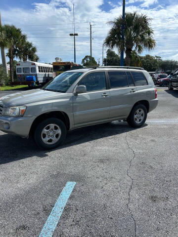 2006 Toyota Highlander for sale at WHEELZ AND DEALZ, LLC in Fort Pierce FL