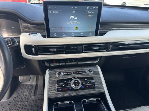 2022 Lincoln Aviator Black Label