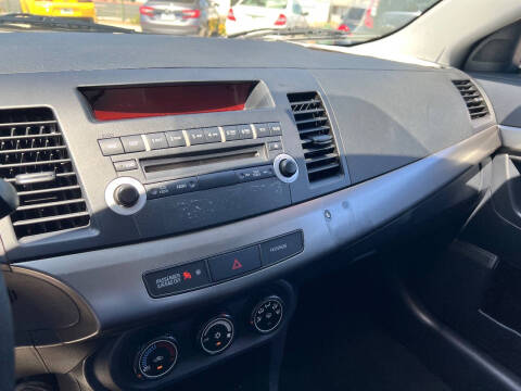 2013 Mitsubishi Lancer ES