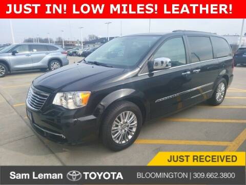 2015 Chrysler Town and Country for sale at Sam Leman Mazda in Bloomington IL