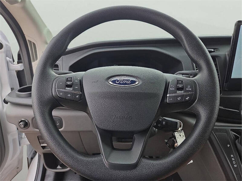 2025 Ford Transit