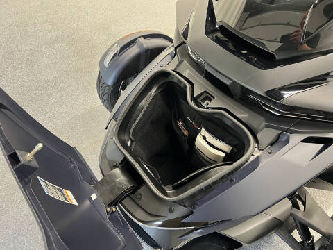 2022 Can-Am Spyder RT Limited