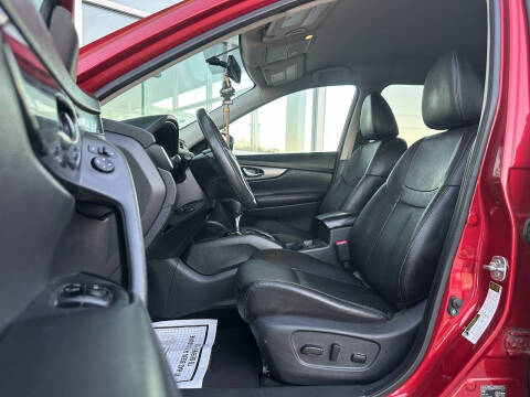 2016 Nissan Rogue SL