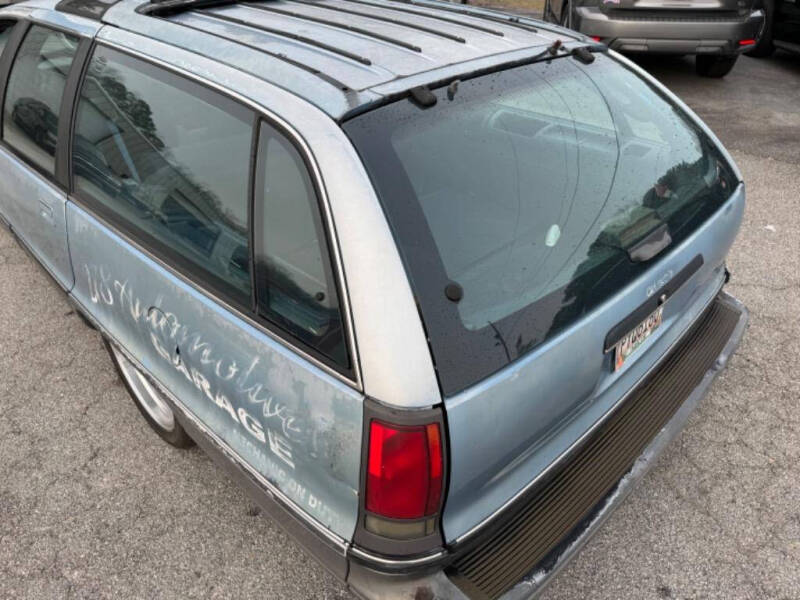 1992 Oldsmobile Custom Cruiser