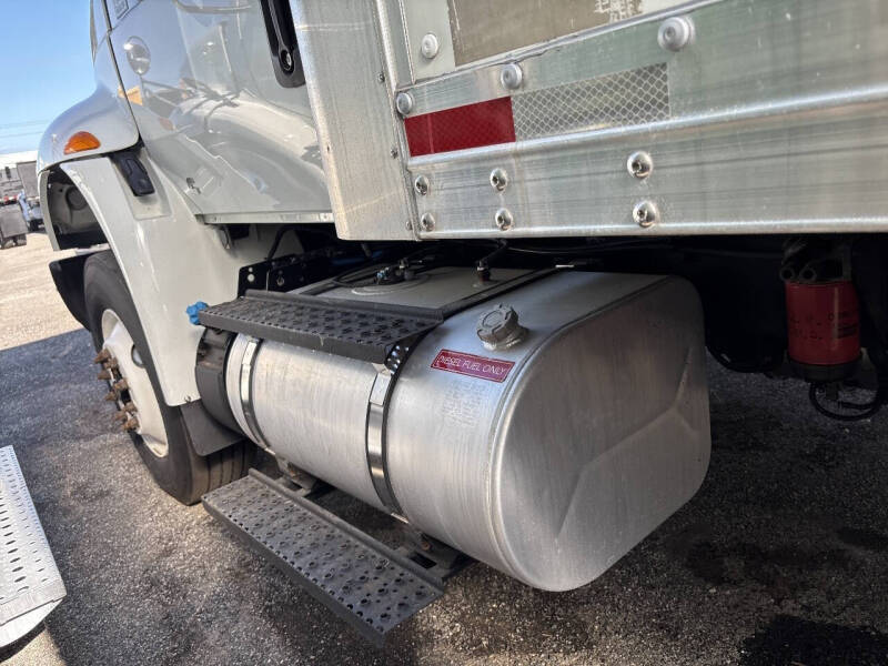 2019 International DuraStar 4300