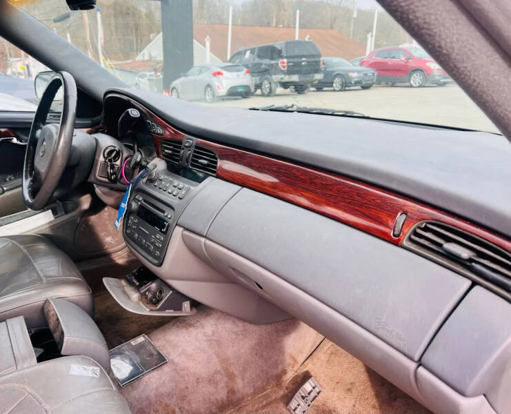 2004 Cadillac DeVille