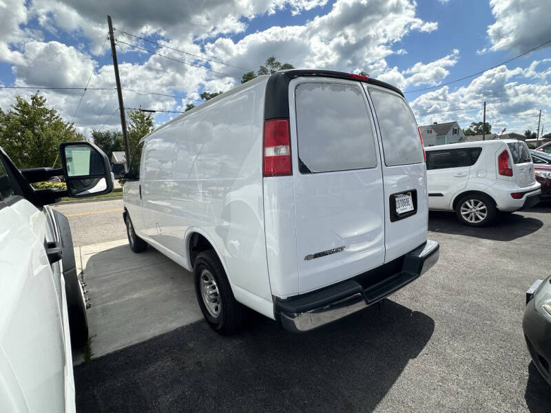 2019 Chevrolet Express 2500
