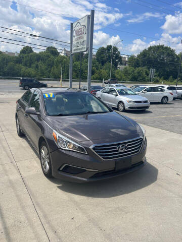 2017 Hyundai Sonata for sale at Wheels Motor Sales in Columbus OH