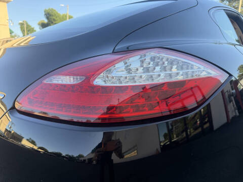 2012 Porsche Panamera