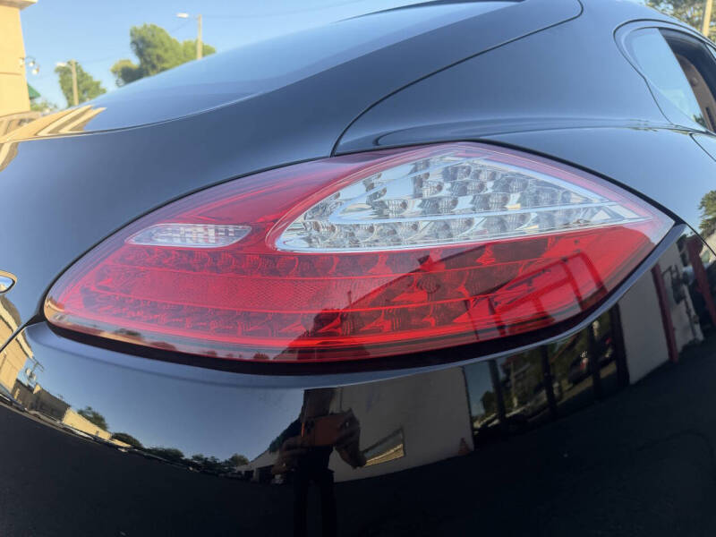 2012 Porsche Panamera