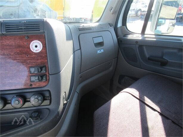 2016 Freightliner Cascadia