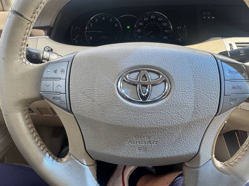 2008 Toyota Avalon XLS