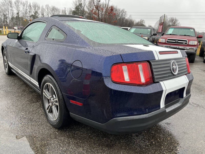 2010 Ford Mustang V6