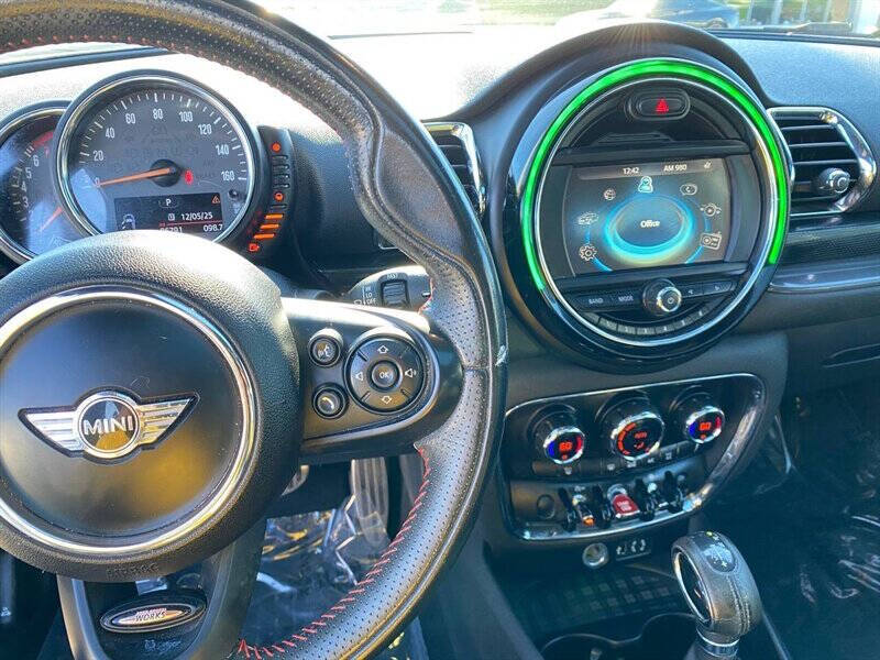 2017 MINI Clubman Cooper S