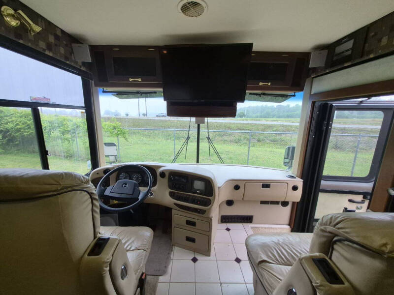 2002 Newmar Dutch Star 3852