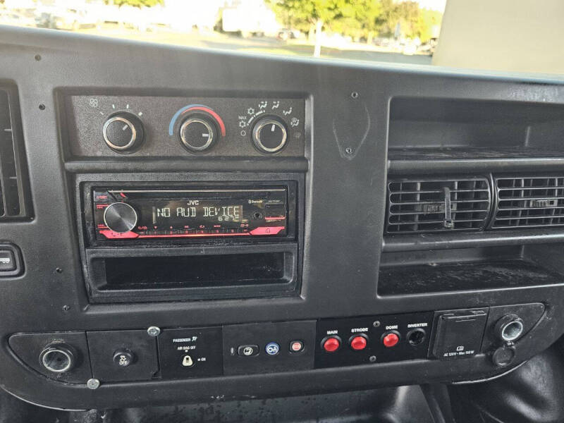 2016 Chevrolet Express 2500