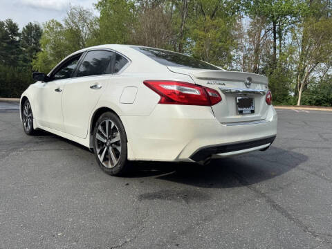 2016 Nissan Altima 2.5 SR