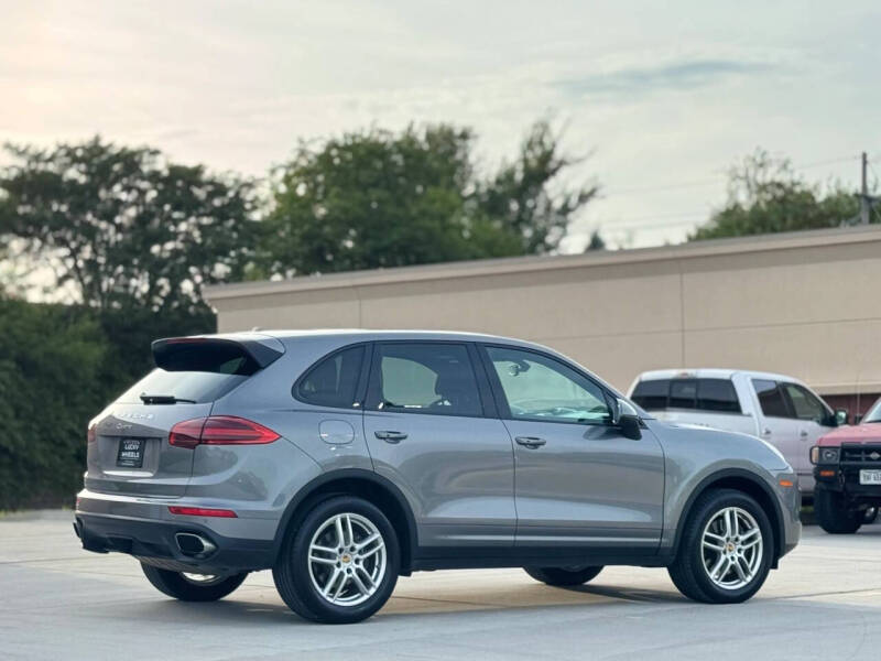2016 Porsche Cayenne