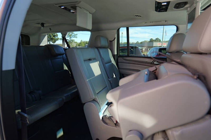 2017 Chevrolet Suburban LT