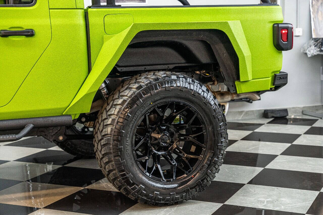 2023 JEEP Gladiator Pickup - $71,999