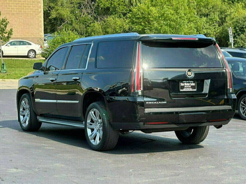 2015 Cadillac Escalade ESV Luxury