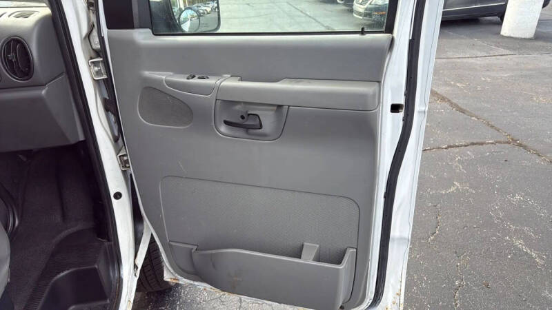 2007 Ford E-Series E-250