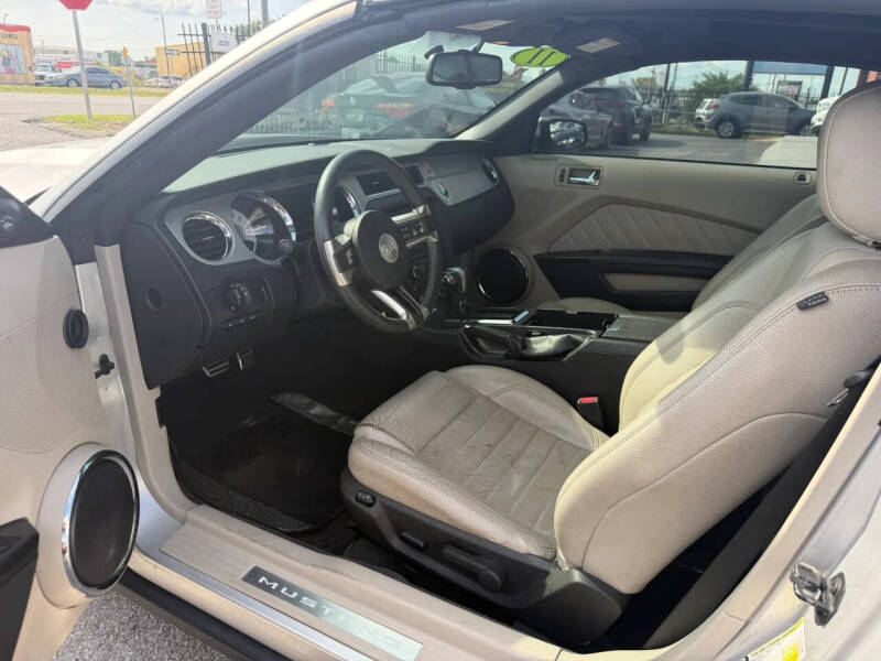 2011 Ford Mustang