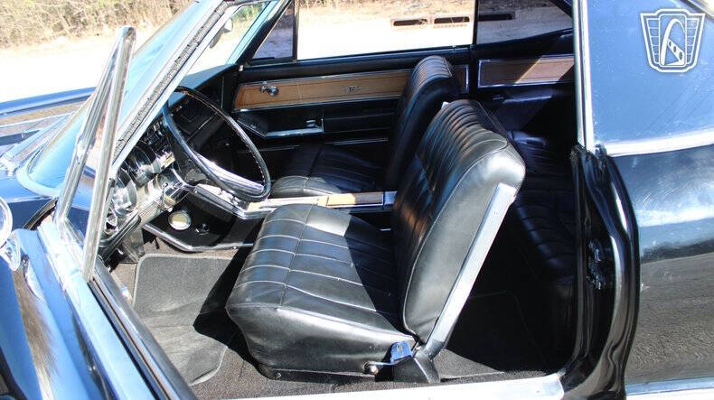 1965 Buick Riviera