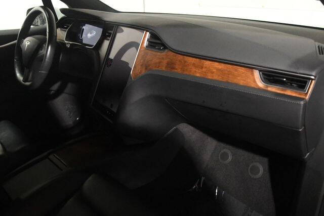 2020 Tesla Model X Long Range