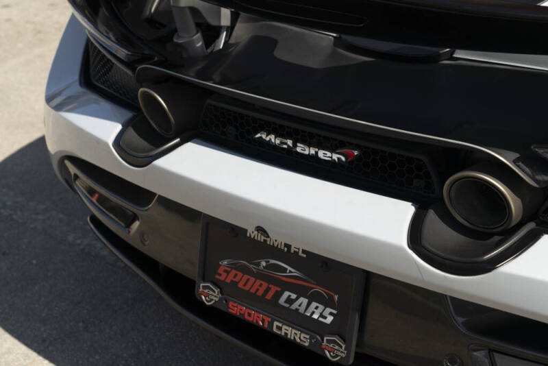 2018 McLaren 720S Luxury