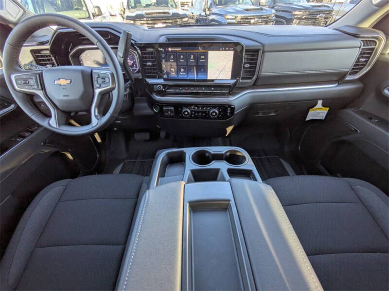 2025 Chevrolet Silverado 1500