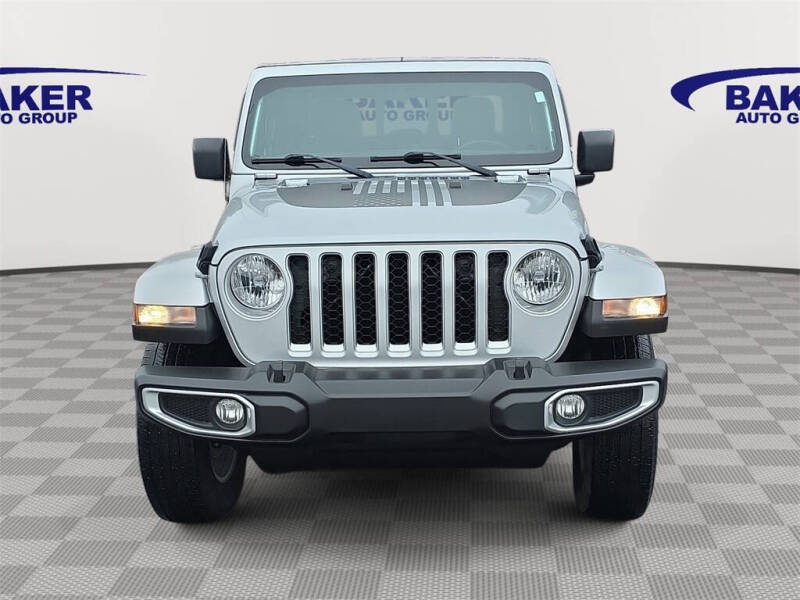 2022 Jeep Gladiator Overland